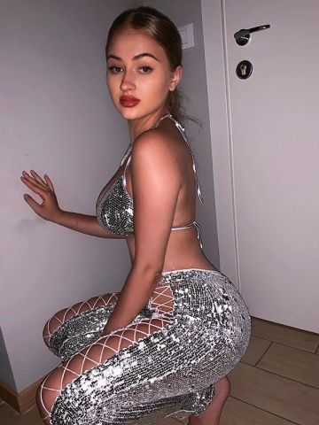 Юна